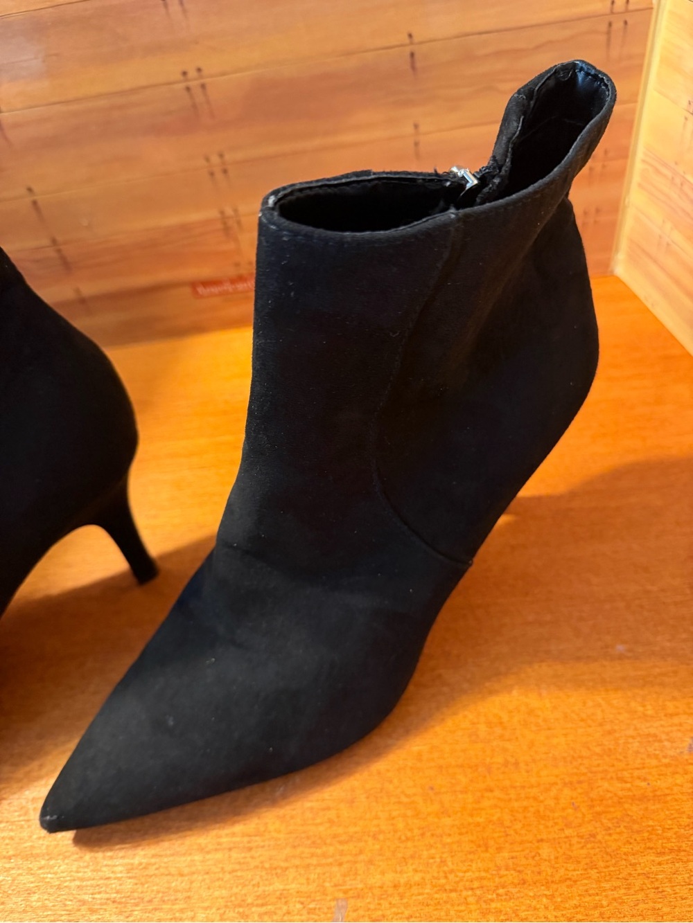 A New Day Boots Pointed Toe Zip Ankle Booties Black Faux Suede Heels Womens 10